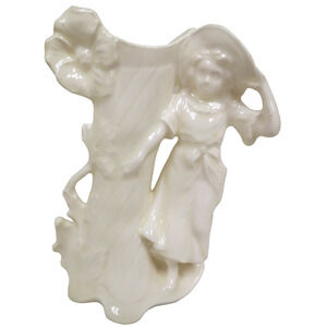 Vintage Flower Bud Vase - Sunbonnet Girl With Tree & Flowers 6"